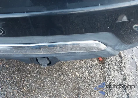 2014 Nissan Pathfinder Platinum z USA, uszkodzony, nr VIN 5N1AR2MM2EC735695